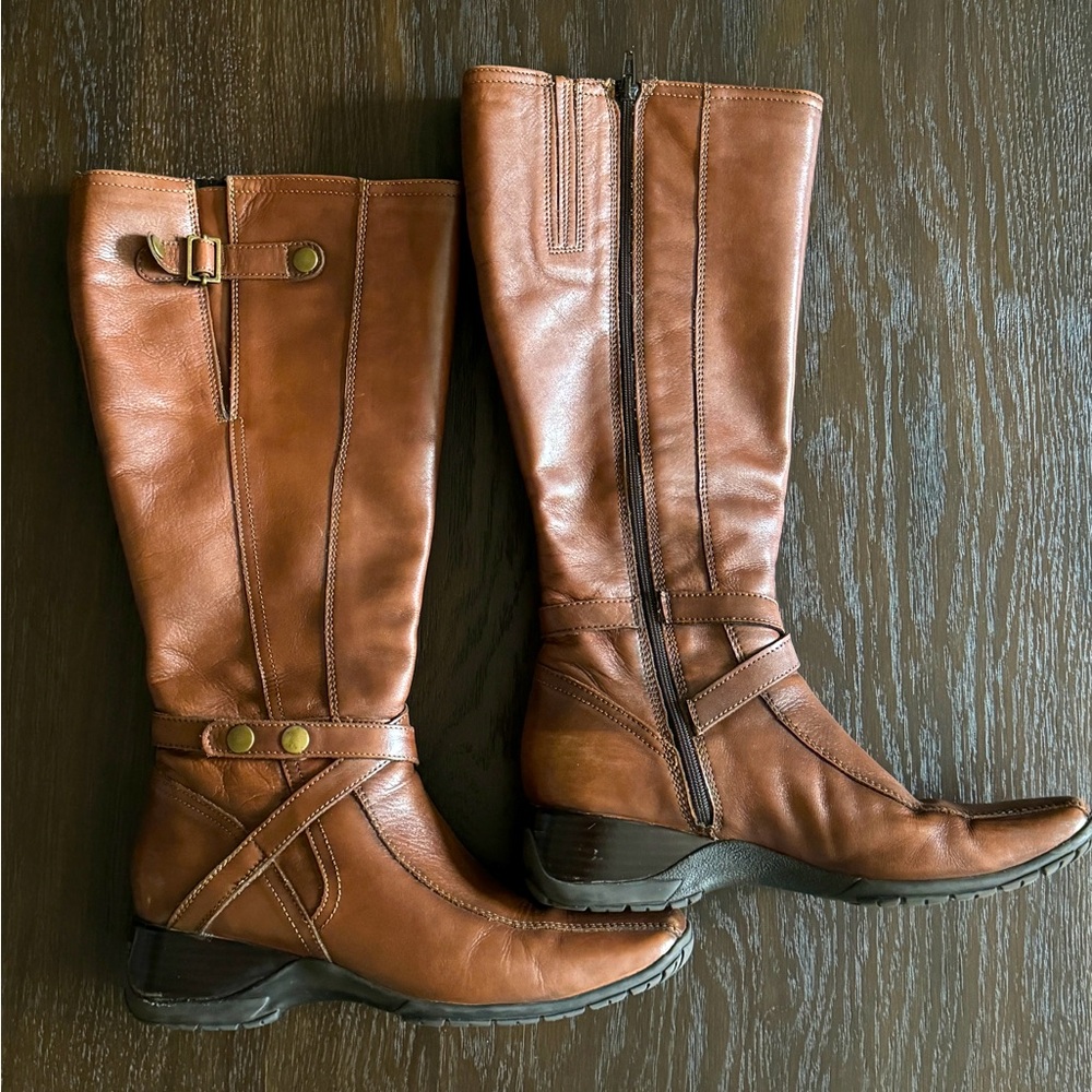 Clark’s Tall Square Toe Tall Boots - Size 8